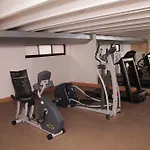 Best Western Plus Milwaukee West 