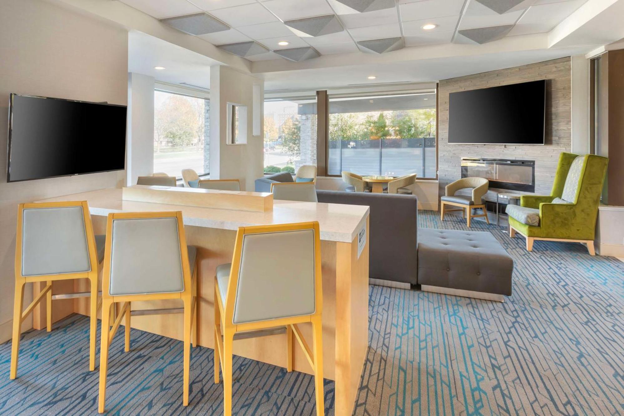 Western West Hotel 3*