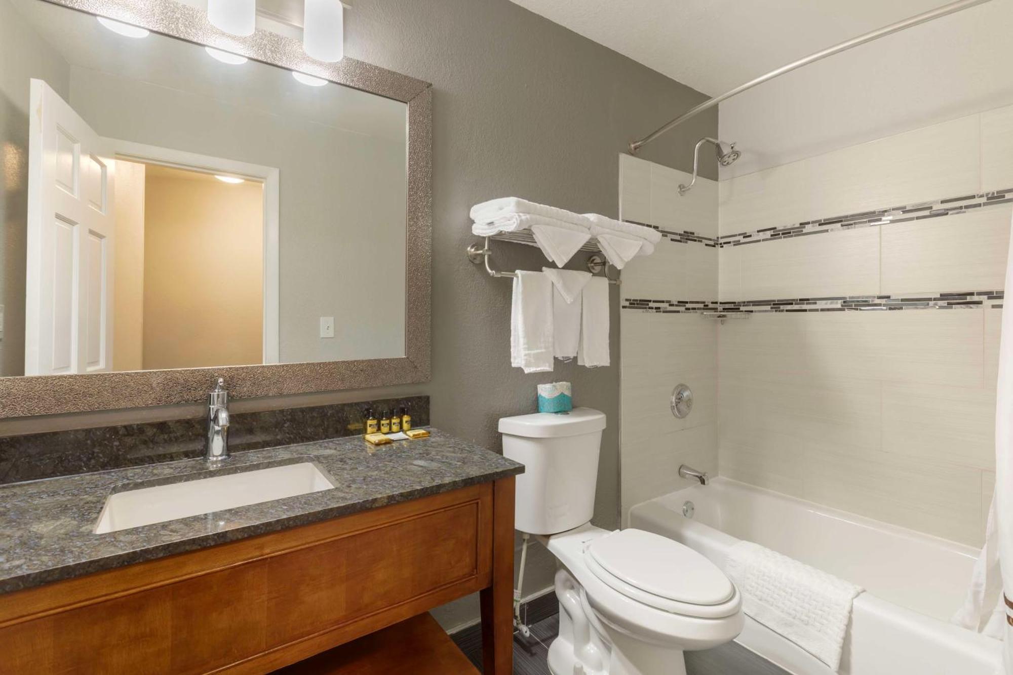 Hotel Western West 3*