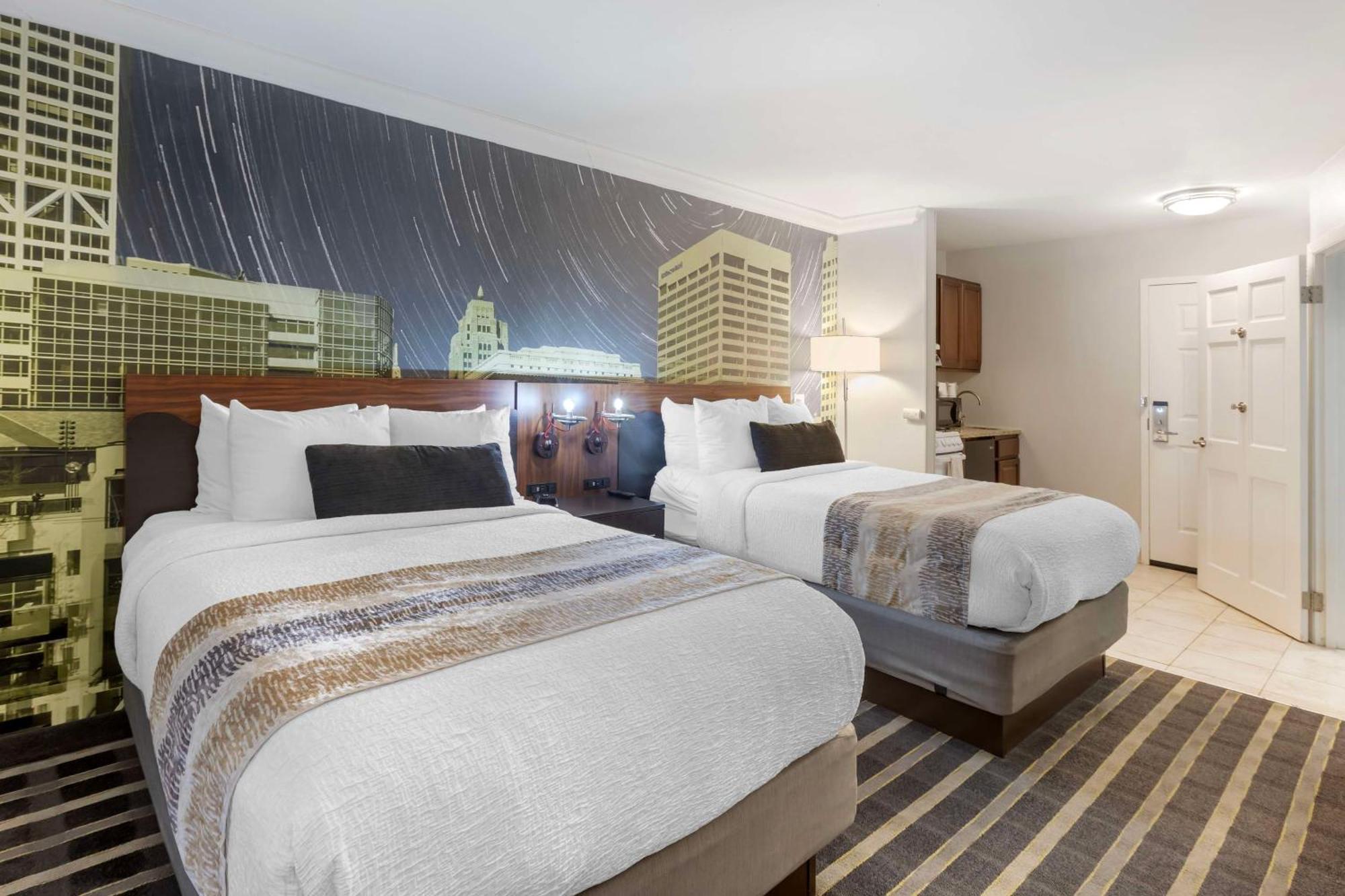 Western West Hotel Milwaukee
